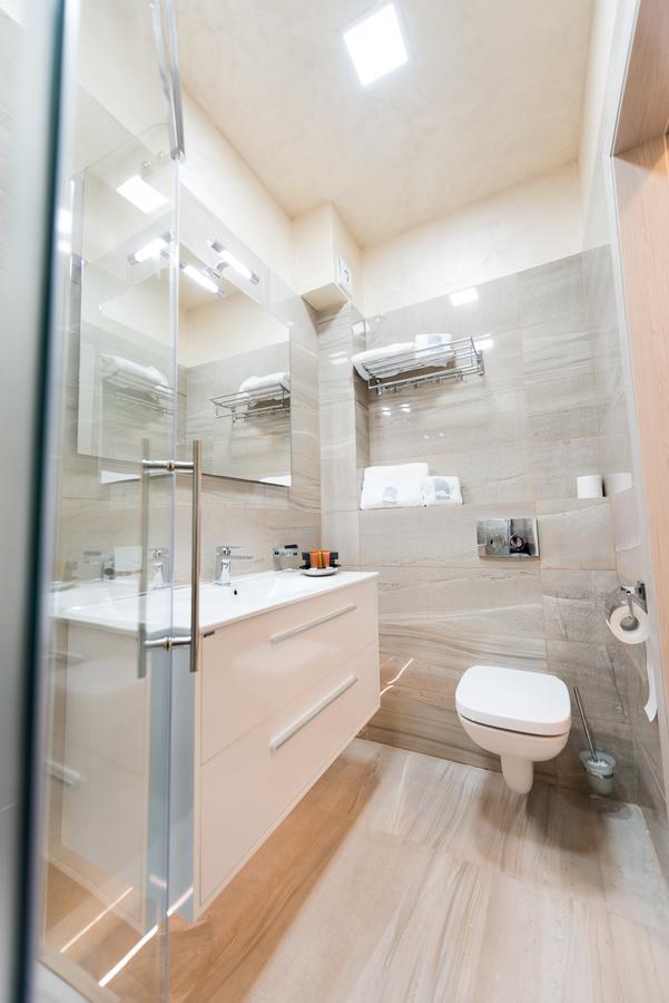 White Tower 4* Mamaia