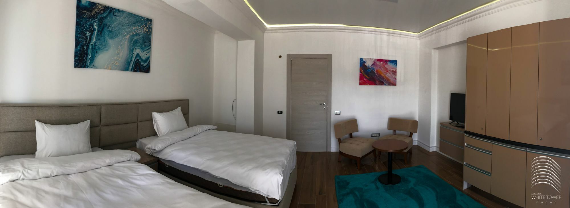 White Tower 4*