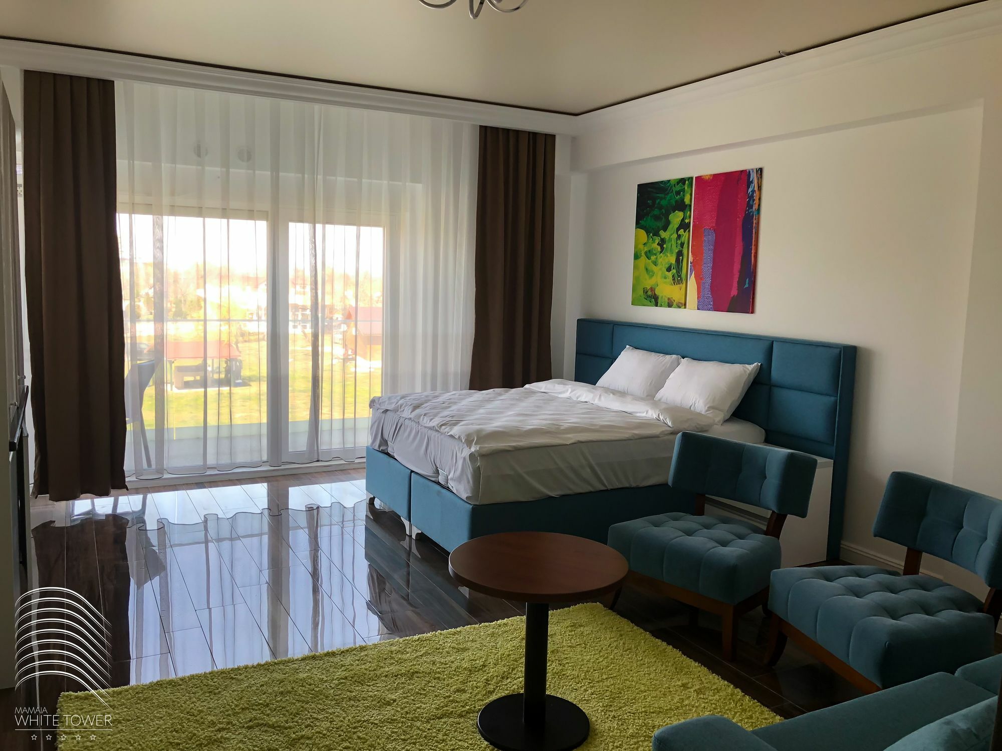 Aparthotel White Tower 4*
